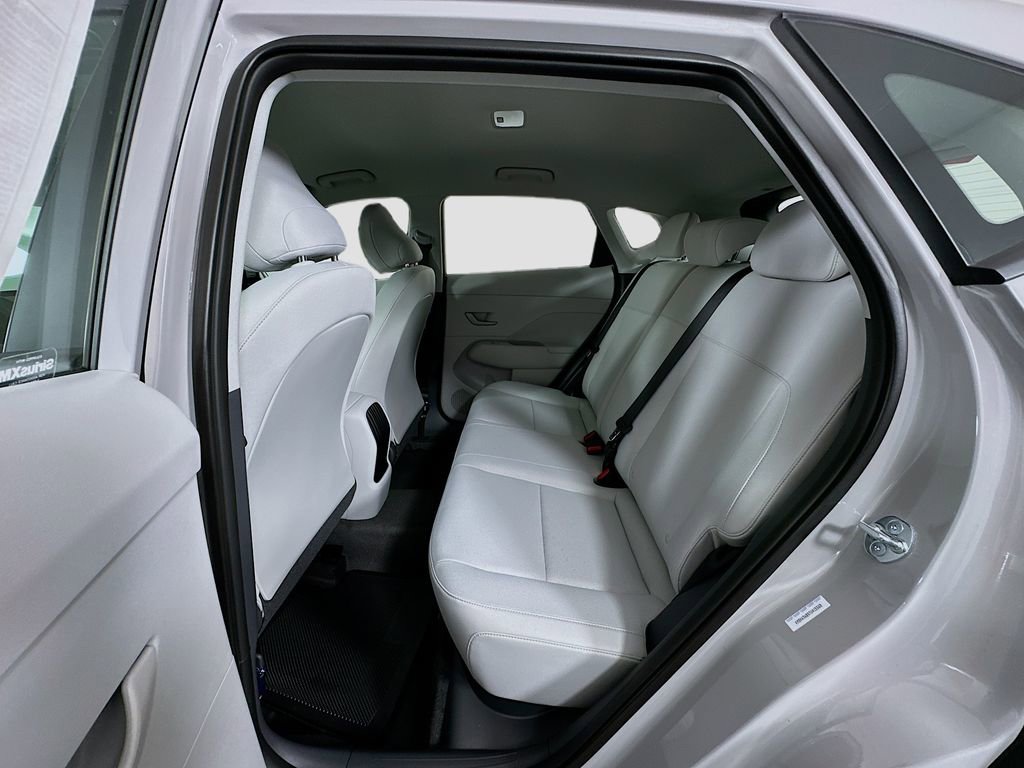 New 2026 Hyundai Kona SE image 16