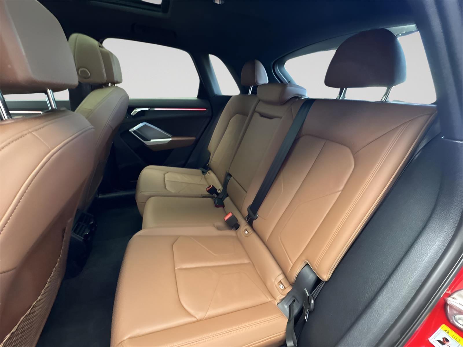 Used 2023 Audi Q3 2.0T Premium Plus w/ Premium Plus Package image 24