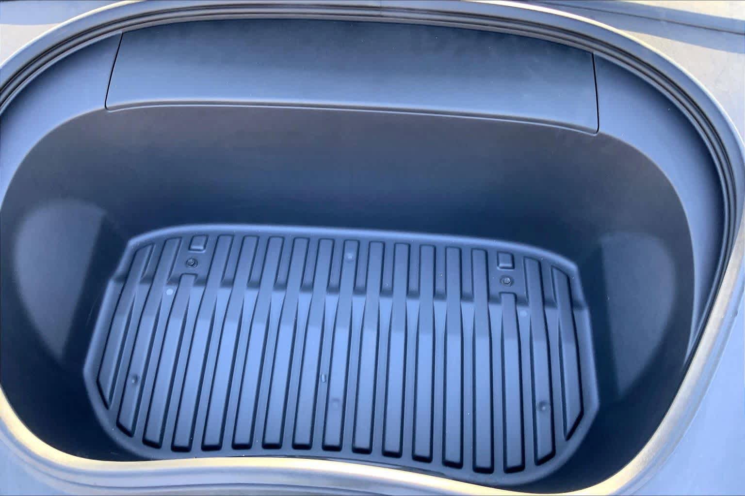 Used 2024 Tesla Model 3 Standard Range RWD image 30