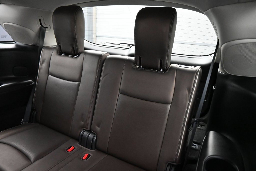 Used 2020 INFINITI QX60 Luxe w/ Essential Package FWD image 22