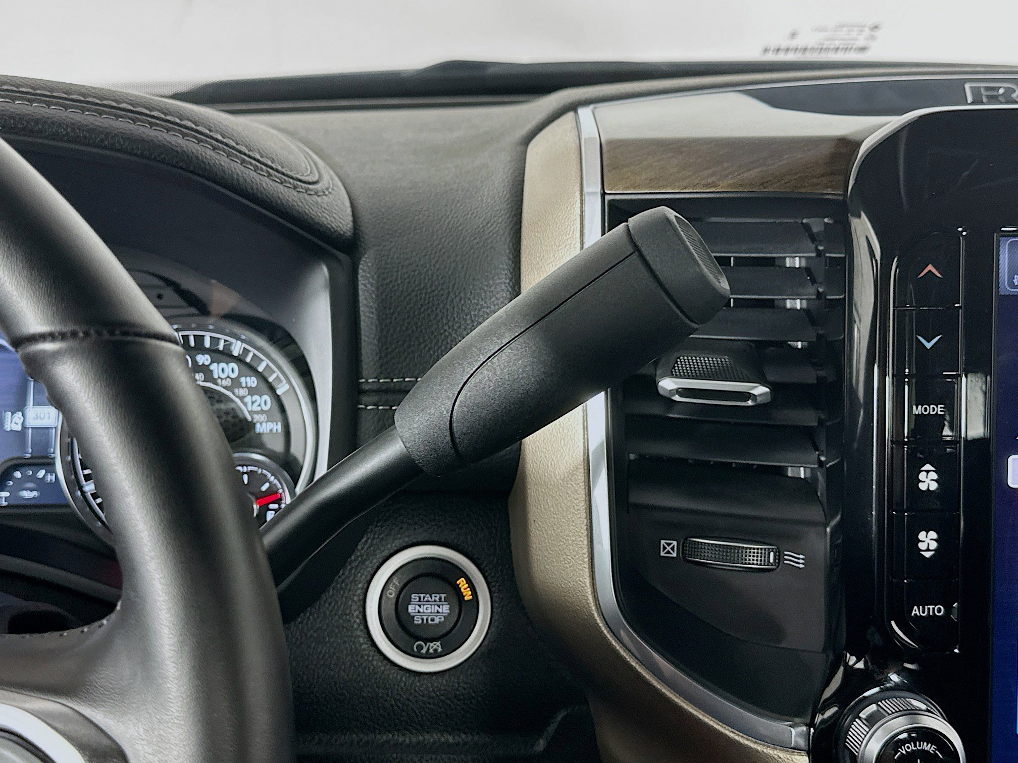 Used 2024 RAM 2500 Laramie w/ Safety Group image 25