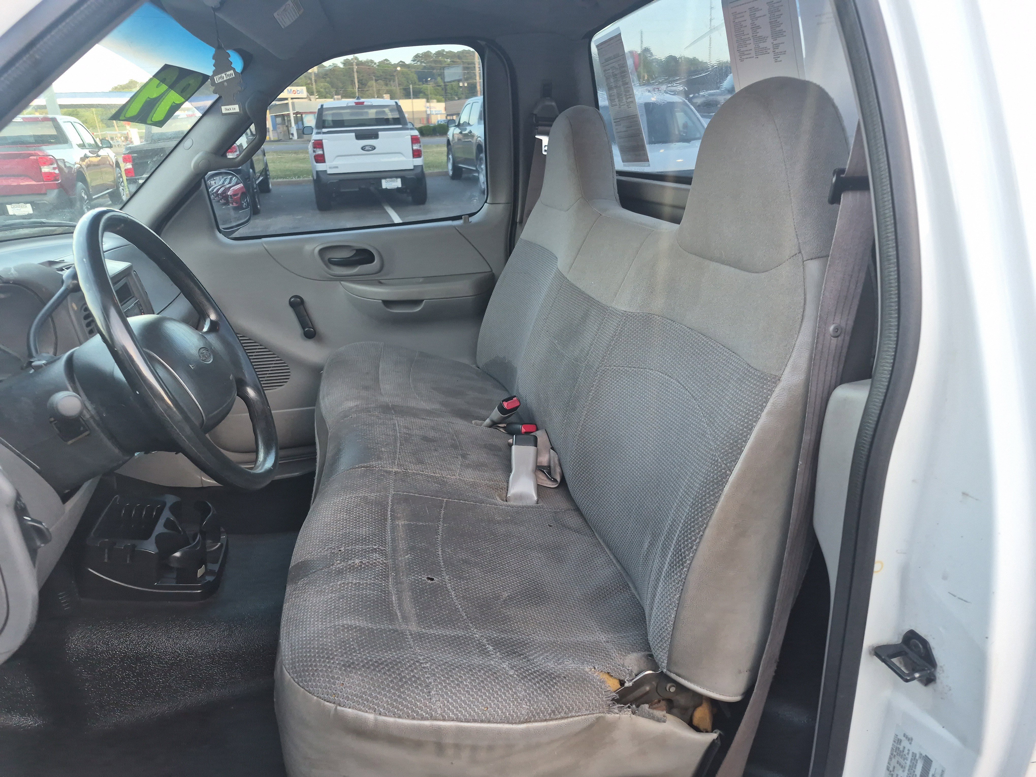 Used 1999 Ford F150 XL RWD image 13
