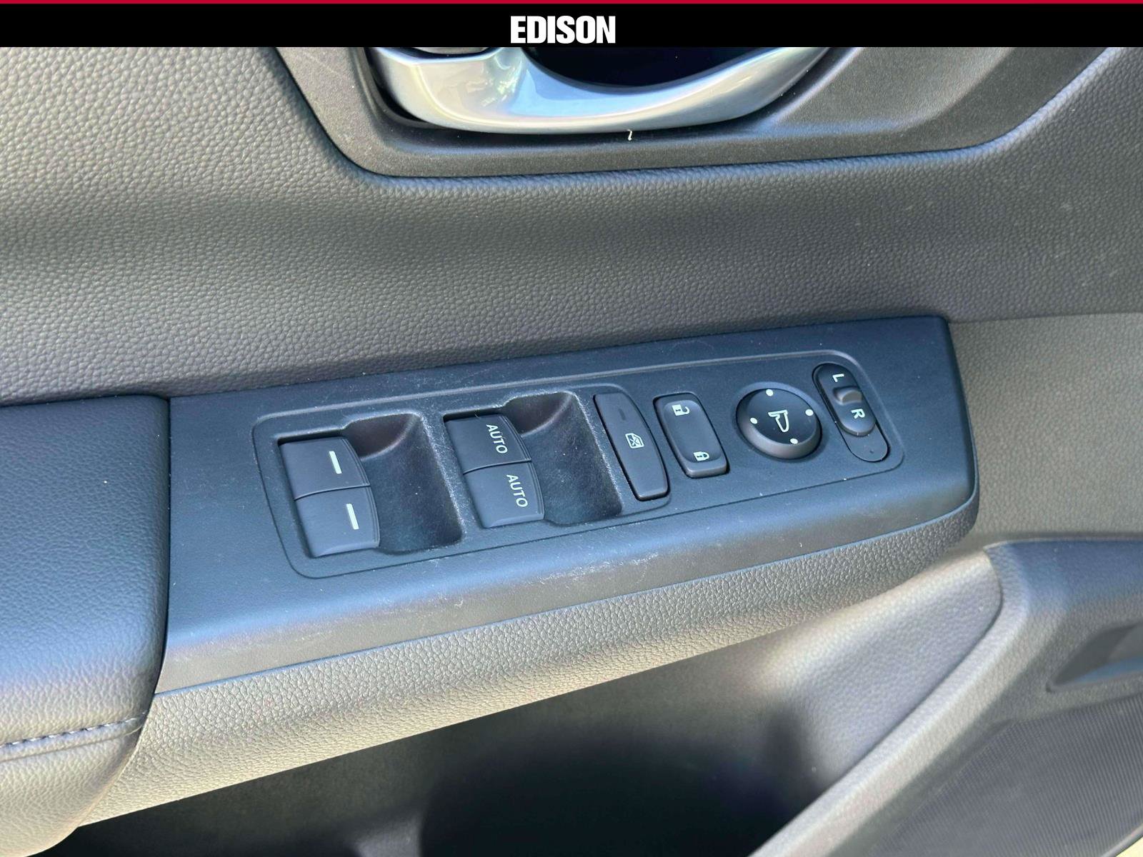 Used 2024 Honda CR-V EX image 16
