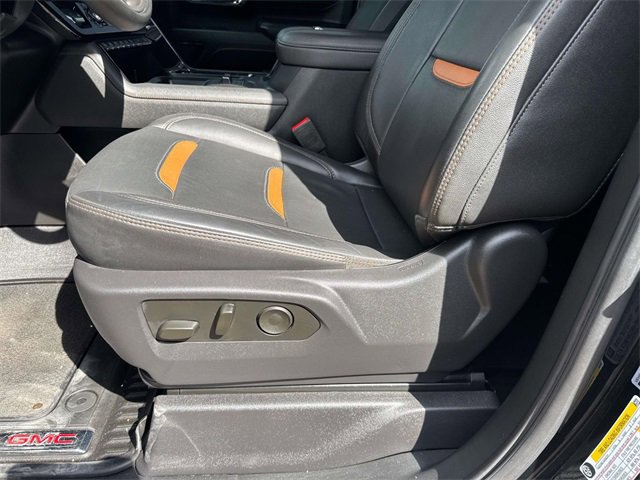 Used 2025 GMC Sierra 2500 AT4 w/ AT4 Premium Plus Package image 20