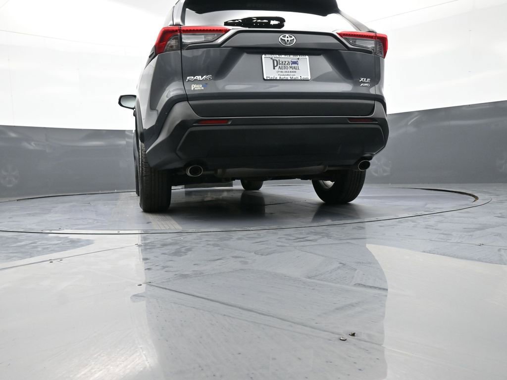 Used 2019 Toyota RAV4 XLE w/ Convenience Package AWD/4WD image 32
