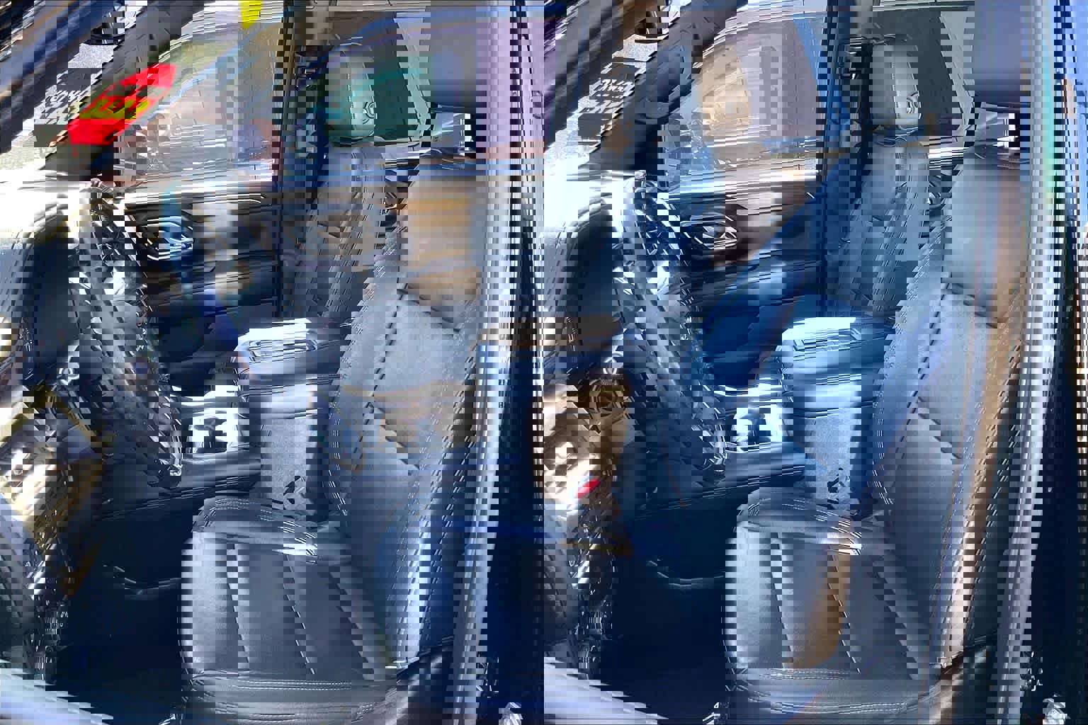 Used 2021 Chevrolet Tahoe Z71 image 24