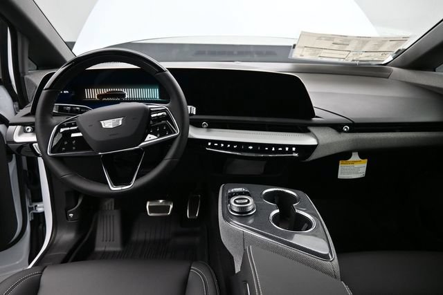New 2026 Cadillac Optiq Sport 1 w/ LPO, Floor Liner Package AWD/4WD image 25