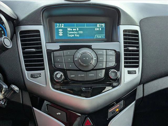 Used 2016 Chevrolet Cruze LT image 13