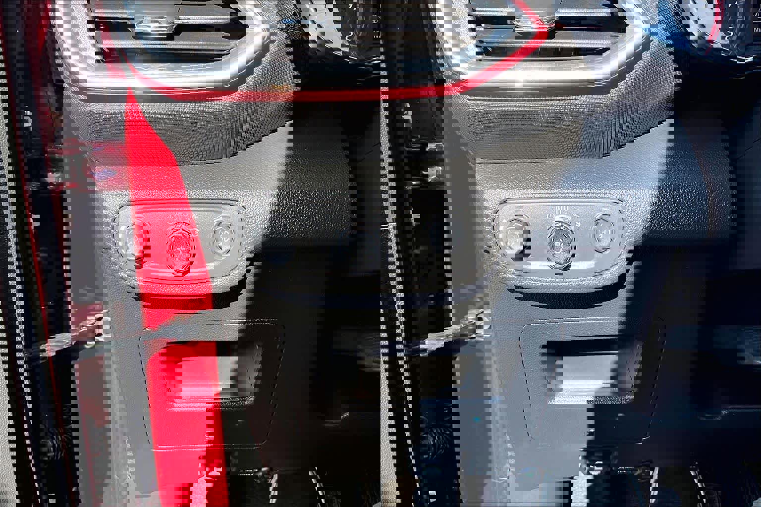 Used 2022 Chevrolet TrailBlazer RS image 34