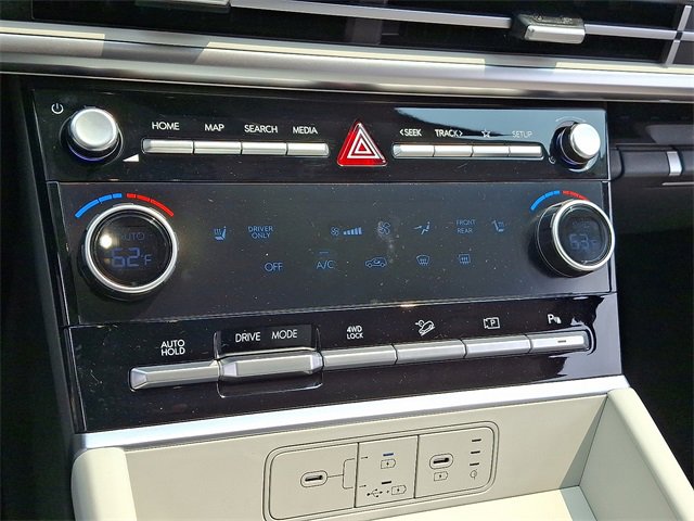 Used 2025 Hyundai Santa Fe SEL image 15