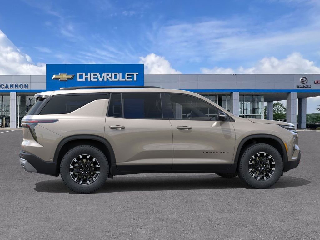 New 2026 Chevrolet Traverse Z71 w/ Enhanced Driving Package image 5
