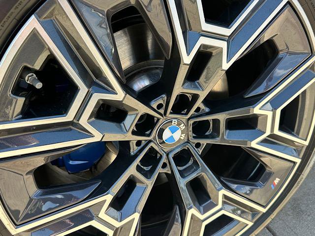 Certified 2026 BMW 530i xDrive w/ M Sport Package AWD/4WD image 31