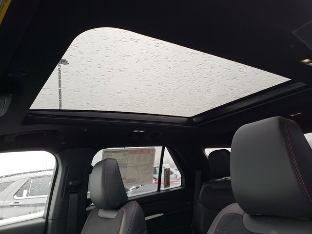 New 2026 Ford Explorer ST w/ Sun And Sound Package image 28