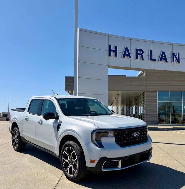 New 2026 Ford Maverick Lariat w/ 4K Tow Package AWD/4WD image 1