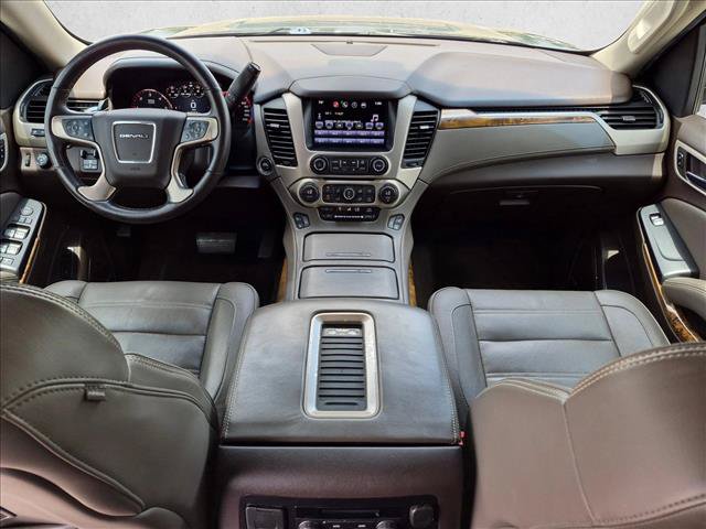Used 2016 GMC Yukon Denali RWD image 18
