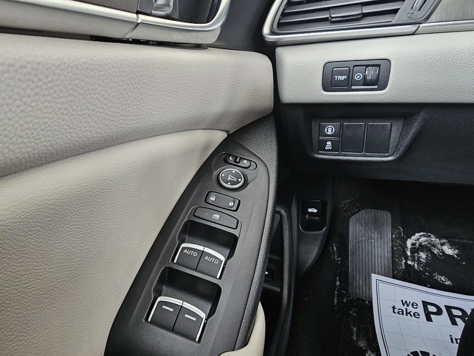 Used 2018 Honda Accord LX image 24