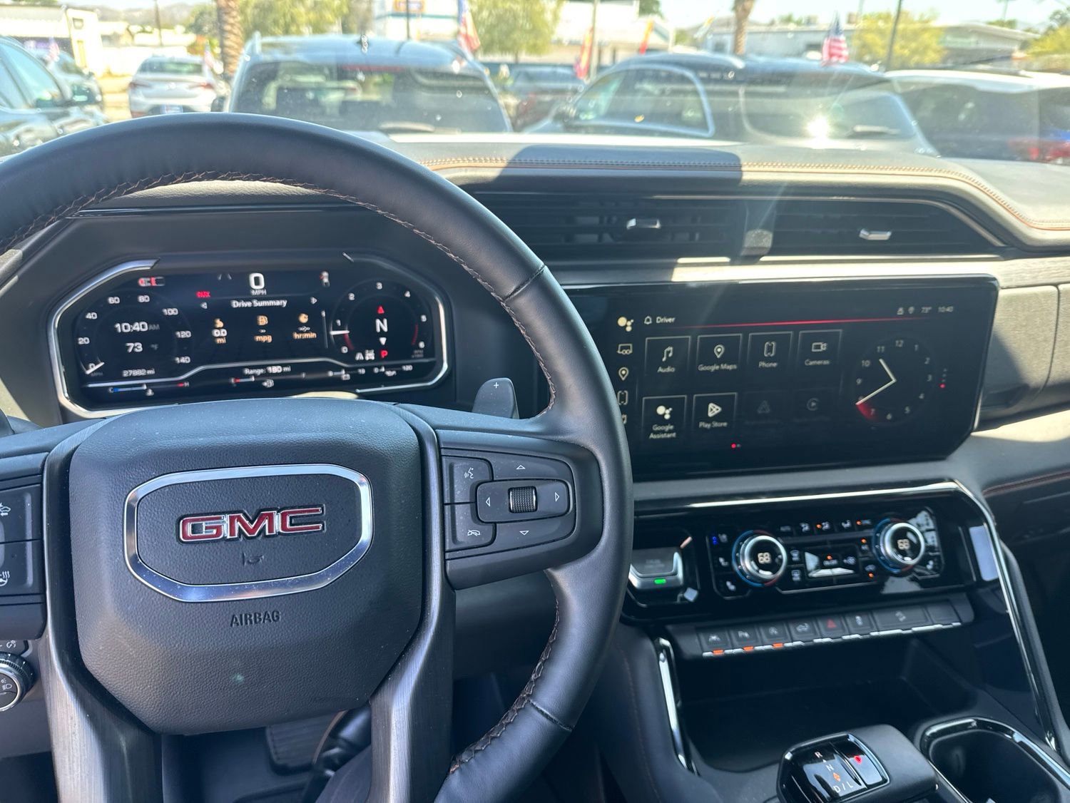 Used 2024 GMC Sierra 1500 AT4 w/ Technology Package AWD/4WD image 4