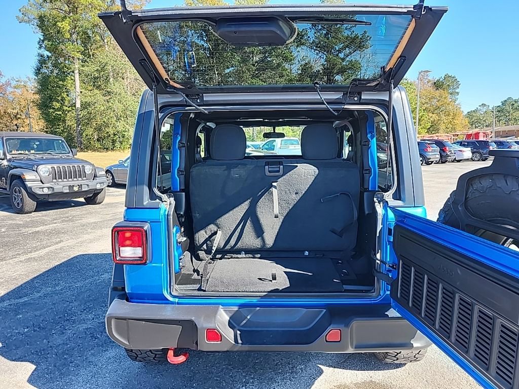 Certified 2021 Jeep Wrangler Rubicon w/ Cold Weather Group image 16