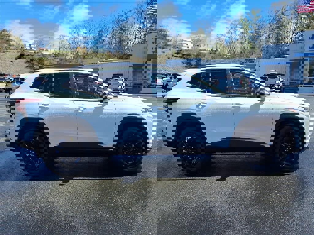 New 2026 Chevrolet Trax ACTIV image 9