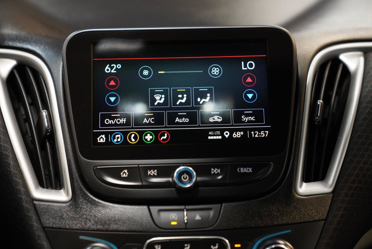 Used 2023 Chevrolet Malibu LT FWD image 30