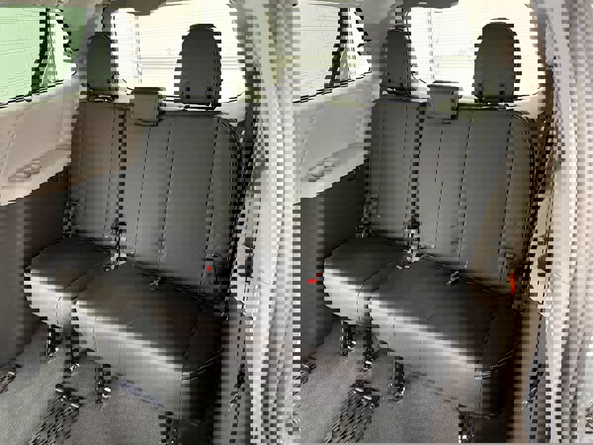 Used 2020 Toyota Sienna SE image 13