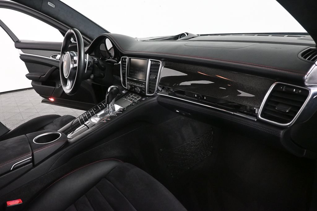 Used 2015 Porsche Panamera GTS AWD/4WD image 23