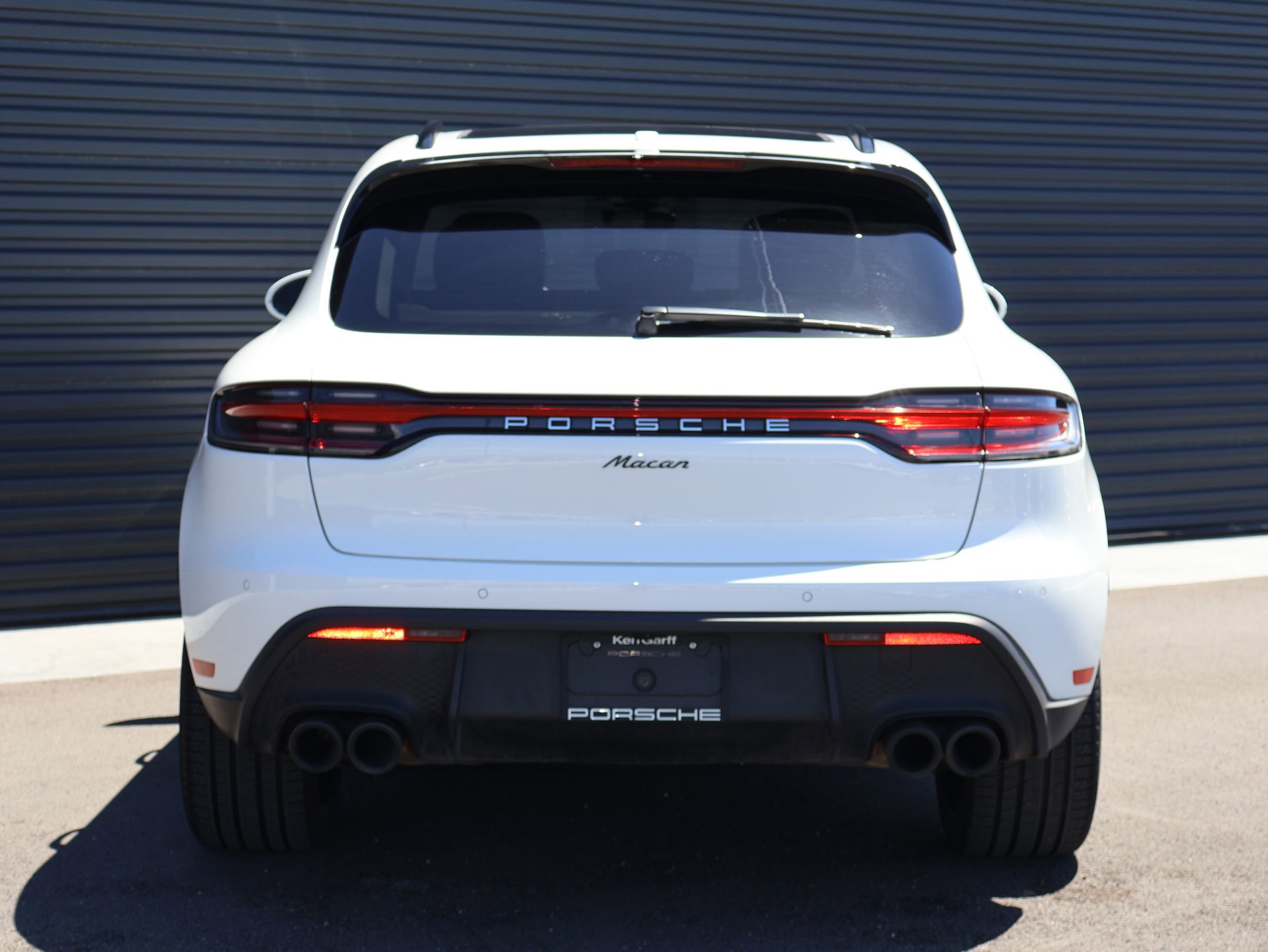 Certified 2026 Porsche Macan AWD/4WD image 11