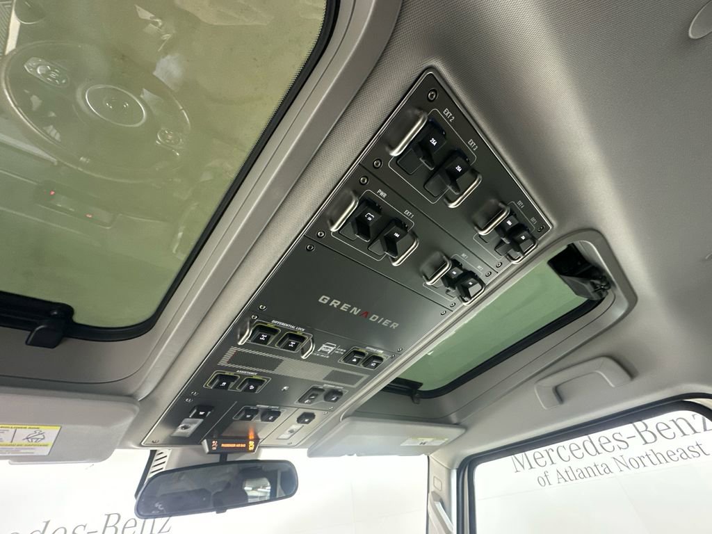 Used 2025 INEOS Grenadier Fieldmaster Edition image 31