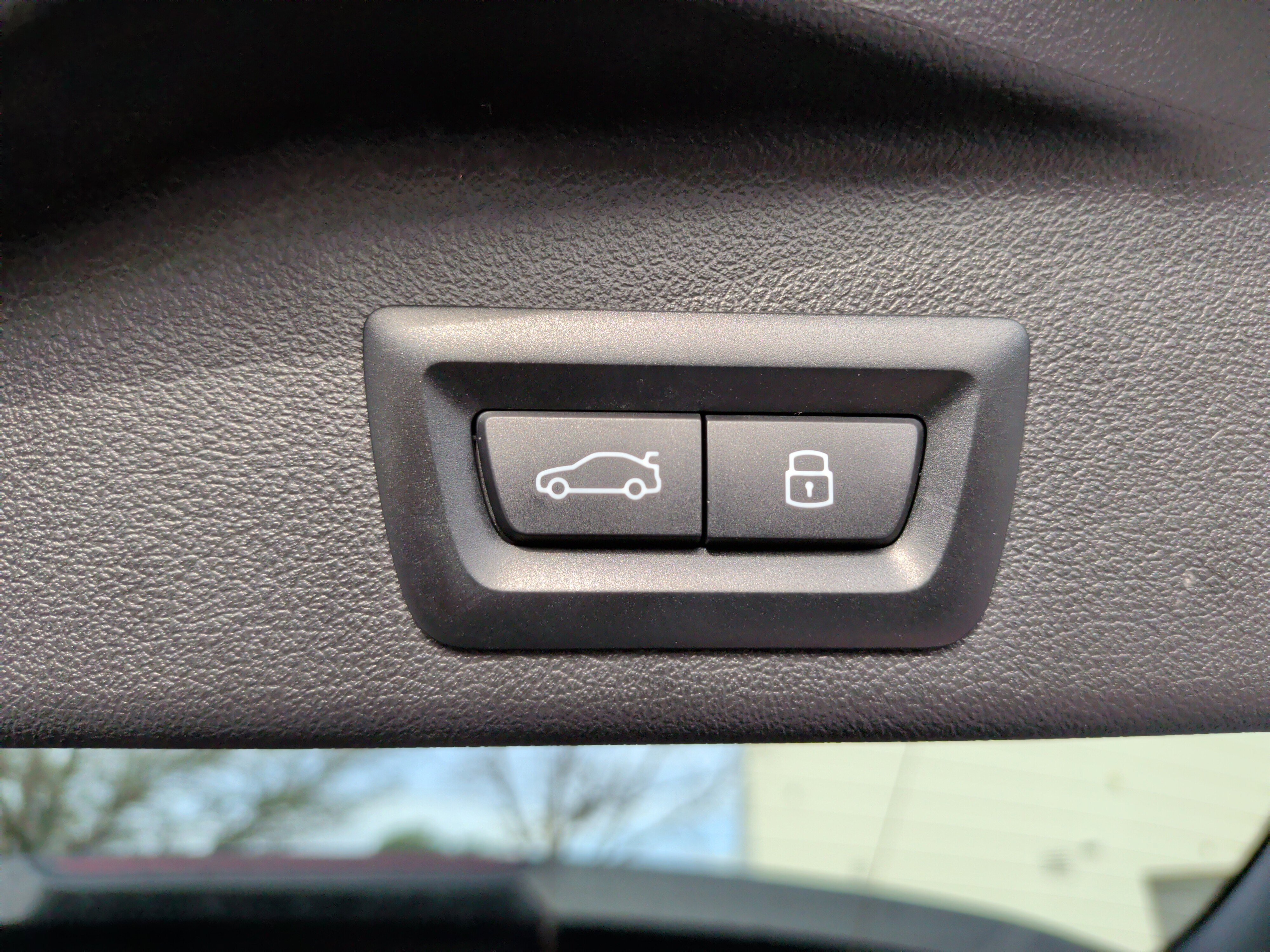 Certified 2025 BMW X5 M60i w/ Climate Comfort Package image 41