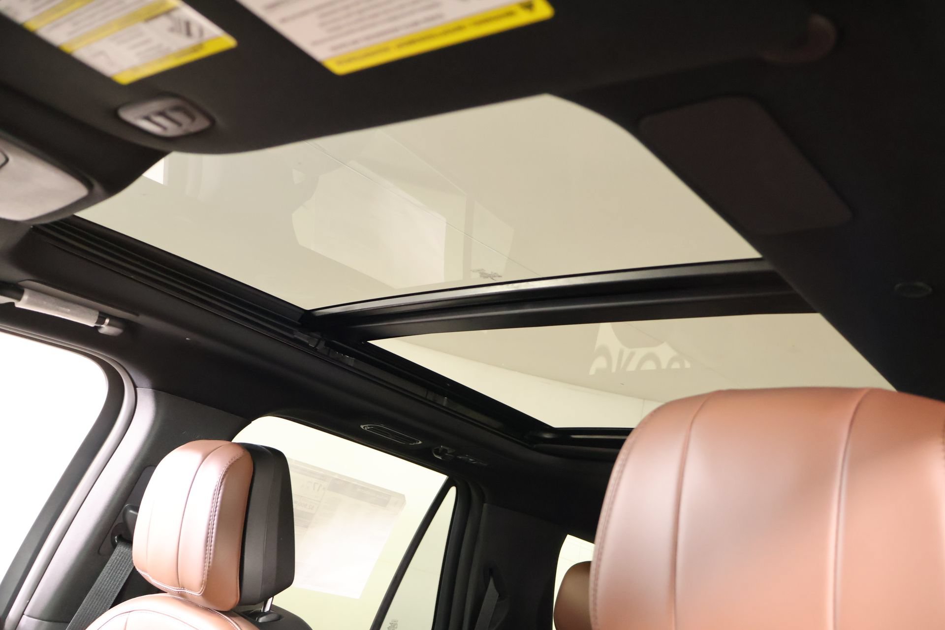 New 2026 Lincoln Navigator L Reserve AWD/4WD image 17