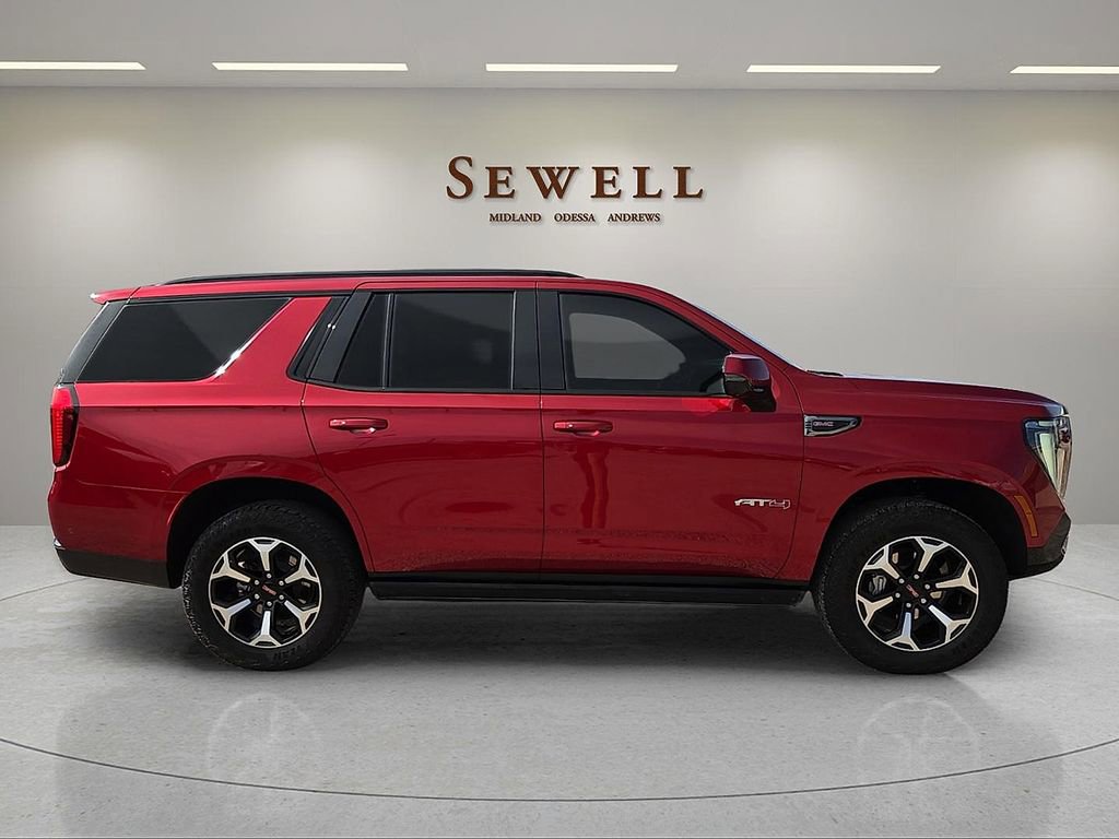 Used 2025 GMC Yukon AT4 w/ AT4 Premium Package image 5