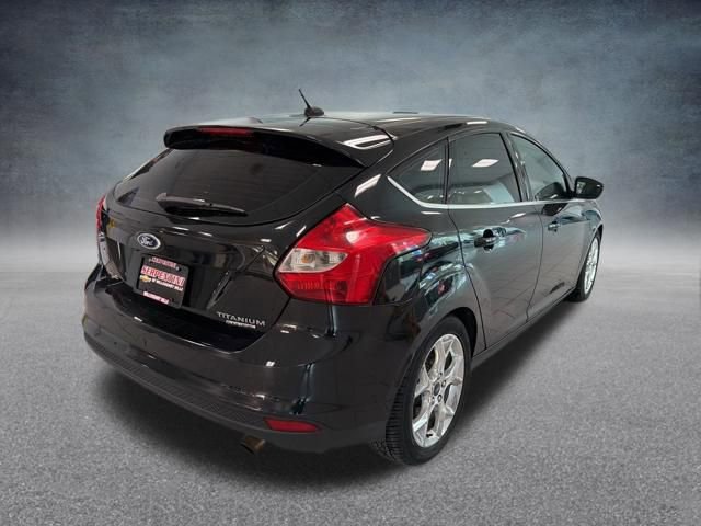 Used 2014 Ford Focus Titanium FWD image 7