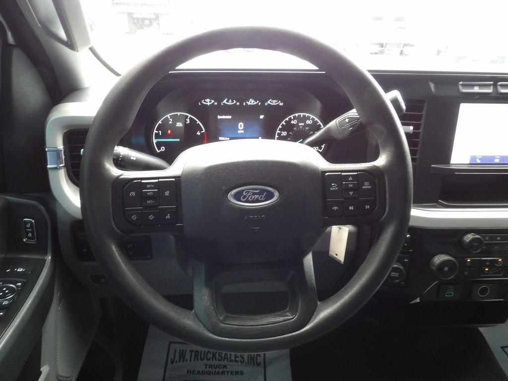 Used 2024 Ford F250 XLT w/ FX4 Off-Road Package AWD/4WD image 20