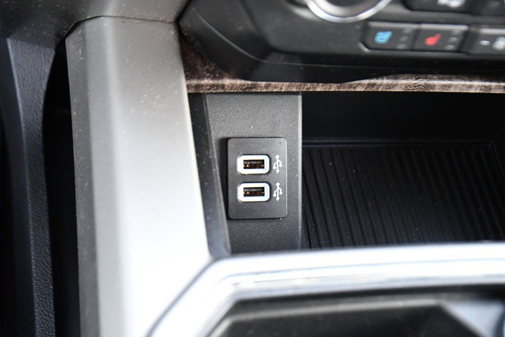 Used 2017 Ford F350 Lariat image 29