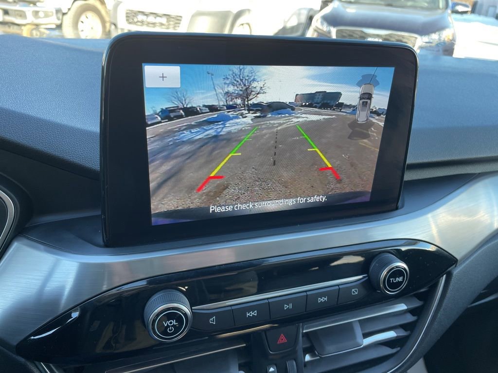 Used 2022 Ford Escape Titanium image 19