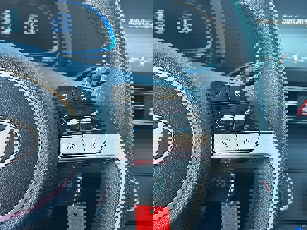 New 2026 Hyundai Elantra SE image 15