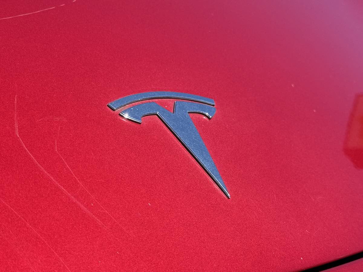 Used 2018 Tesla Model 3 Performance image 4