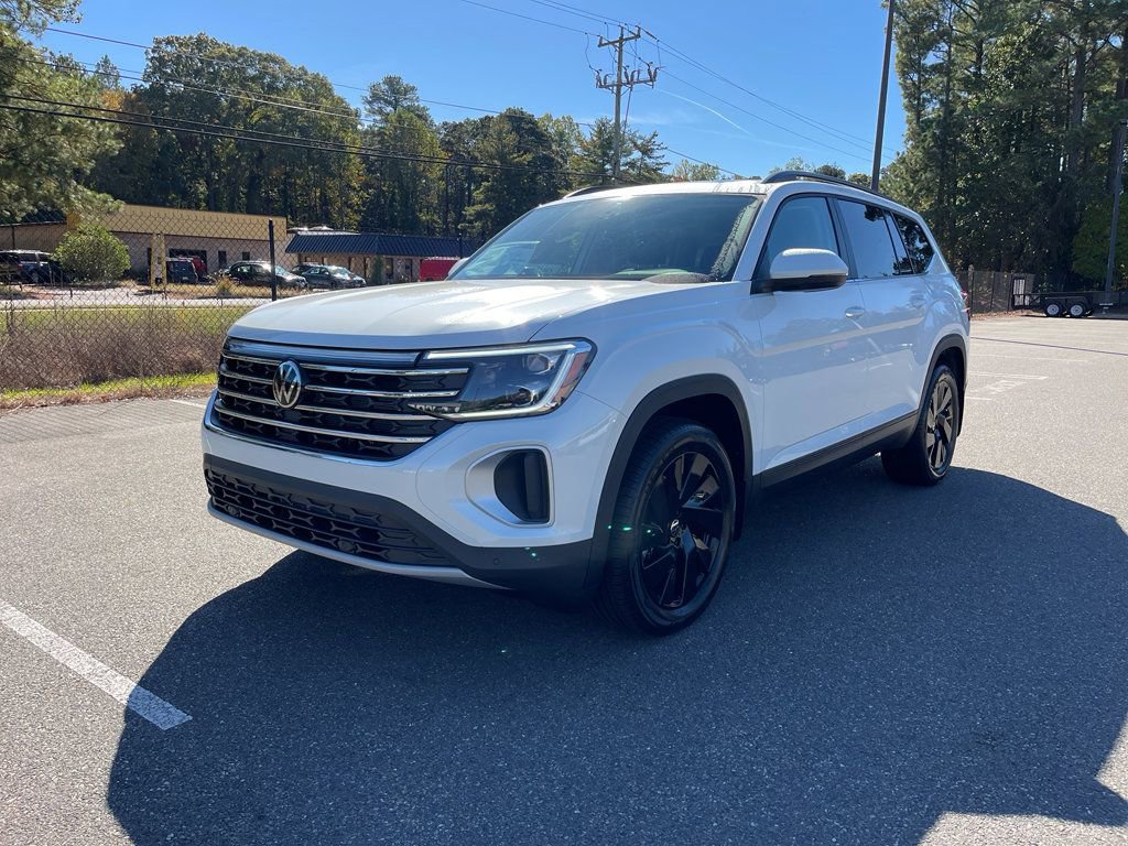 New 2026 Volkswagen Atlas SE AWD/4WD image 2