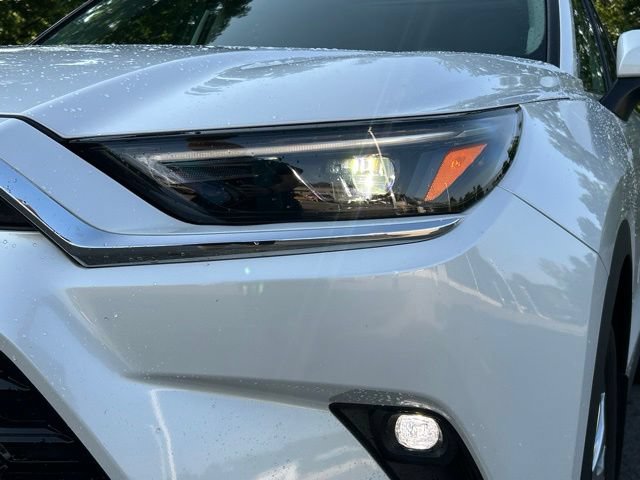 Certified 2025 Toyota Grand Highlander AWD image 9