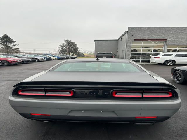 Used 2023 Dodge Challenger SRT Hellcat Redeye RWD image 16