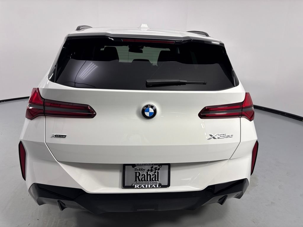 Certified 2025 BMW X3 xDrive30i w/ Premium Package AWD/4WD image 7