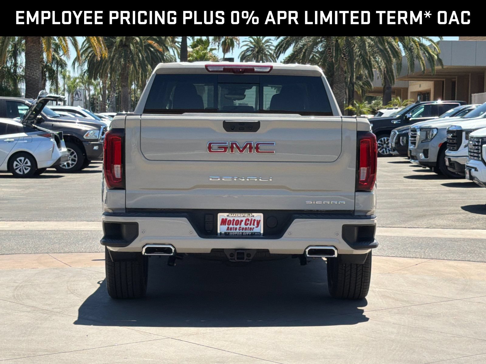 New 2026 GMC Sierra 1500 Denali w/ Denali Reserve Package AWD/4WD image 5