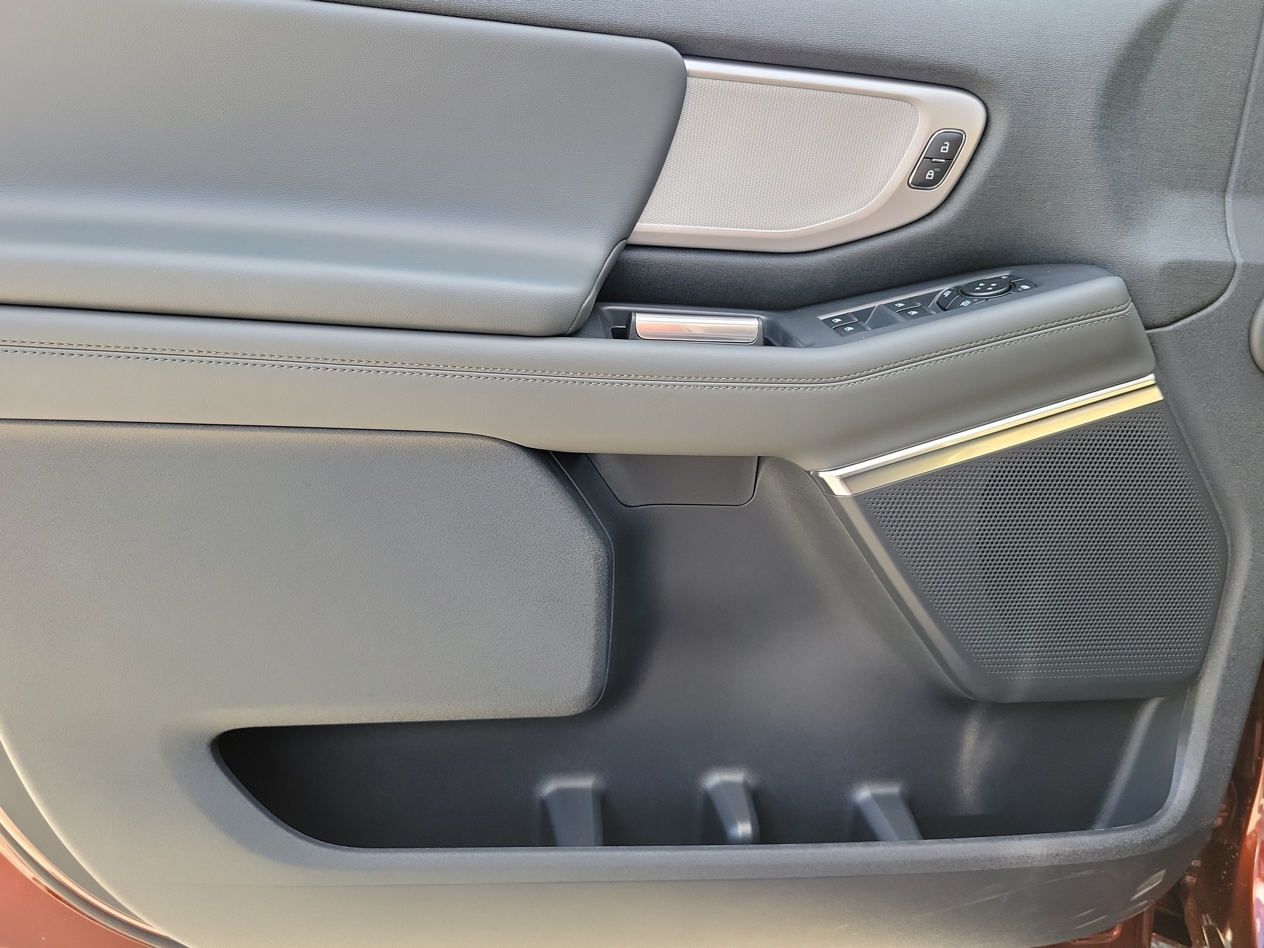 New 2027 Ford Expedition Max Active RWD image 12