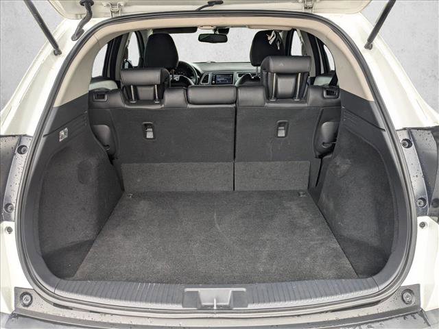 Used 2021 Honda HR-V EX-L image 6