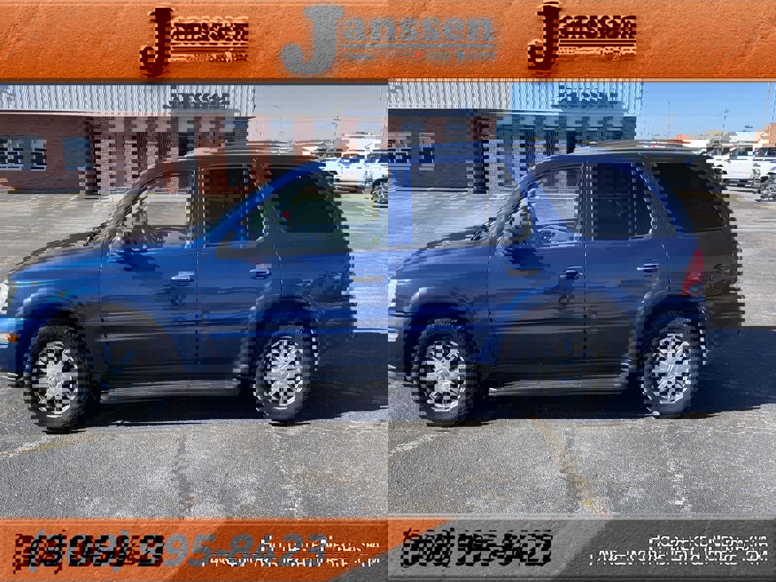 Used 2006 Buick Rainier CXL image 1