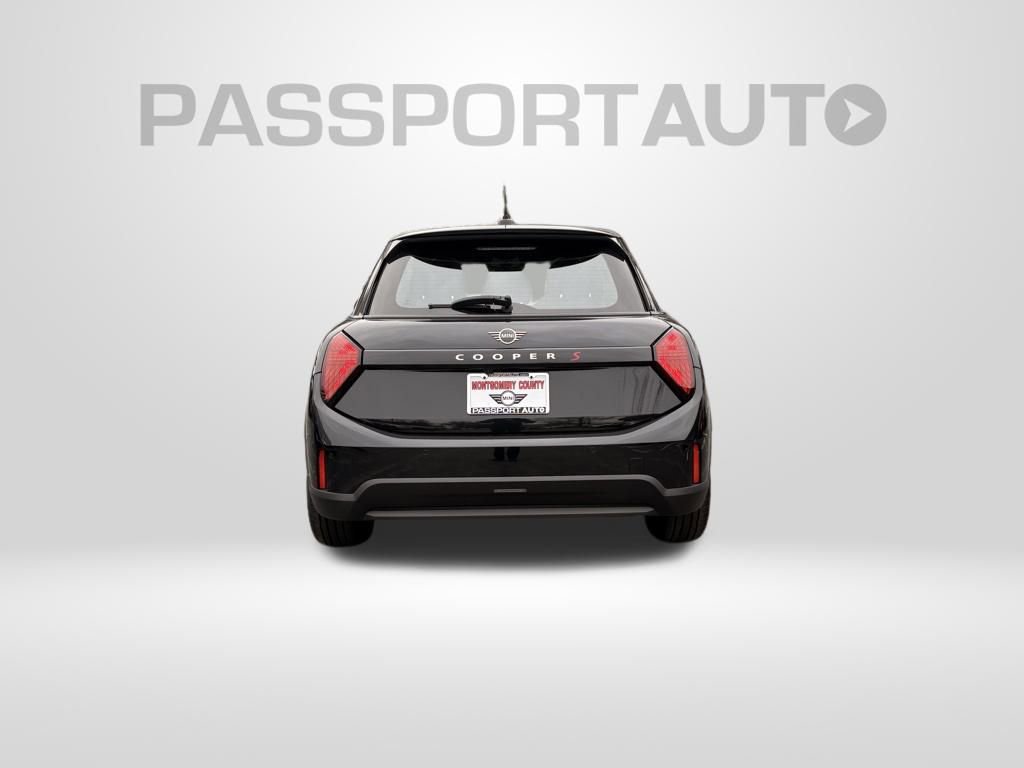 Used 2025 MINI Cooper S image 8