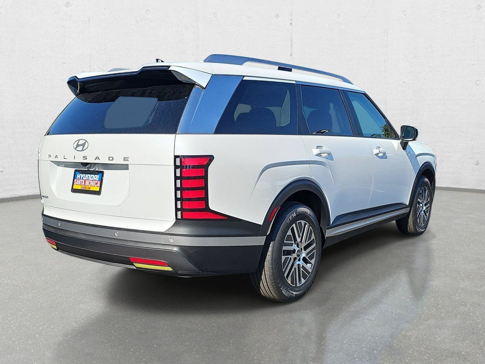 New 2027 Hyundai Palisade SEL FWD image 3