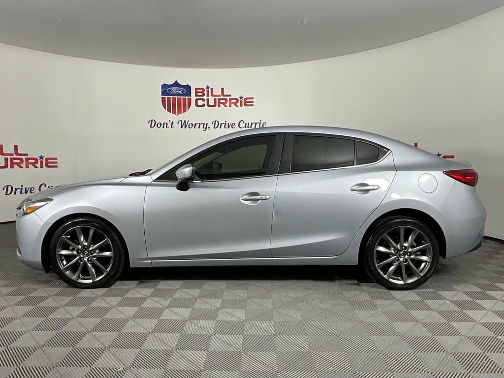 Used 2018 MAZDA MAZDA3 Touring FWD image 6