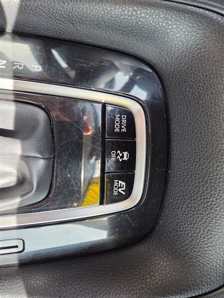 Used 2023 Toyota Corolla LE FWD image 19