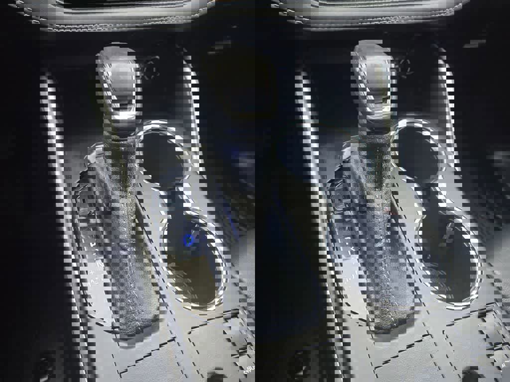 Used 2023 Toyota Highlander XLE image 18